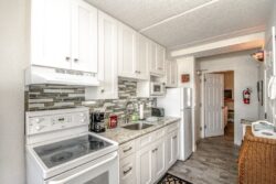 FL Vacation Rental Kitchen